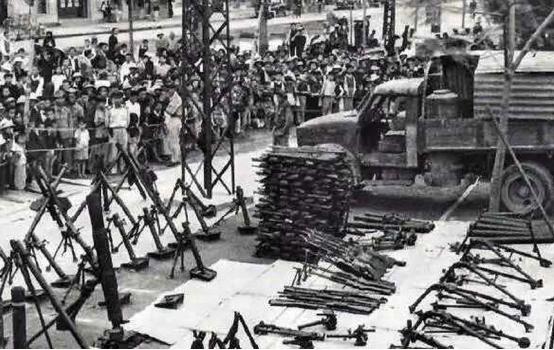 1979年3月16日我国宣布撤军，我们从越南撤回来的时候，缴获了大量的战利品。讲