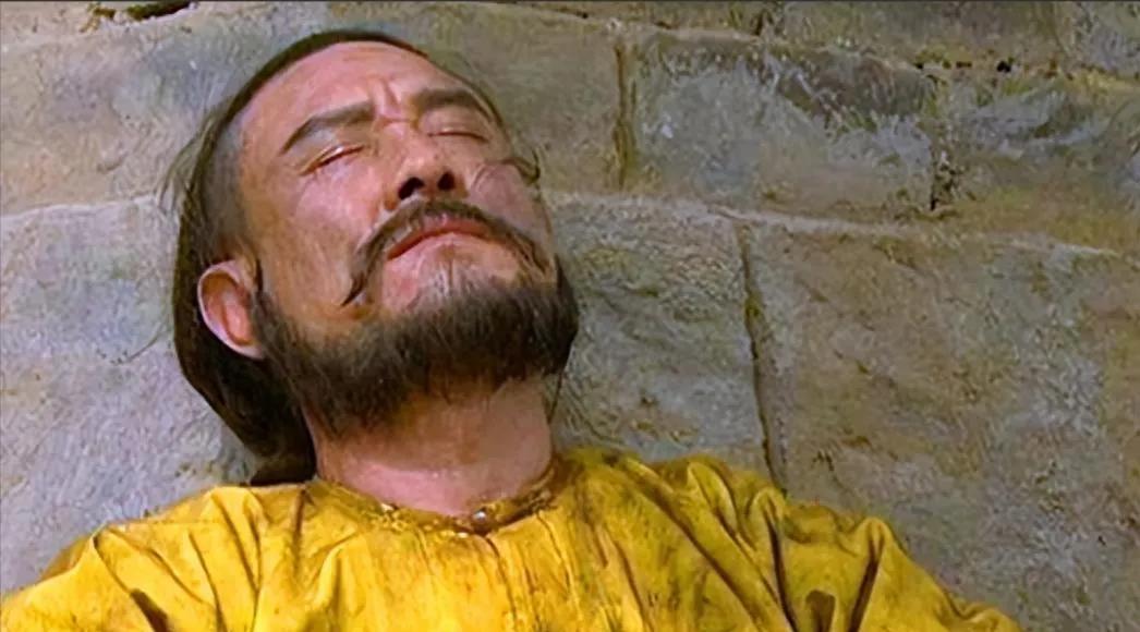 他是古今第一罪人，吉尼斯犯罪记录保持者，和珅、鳌拜、多尔衮这些人，加在一起都