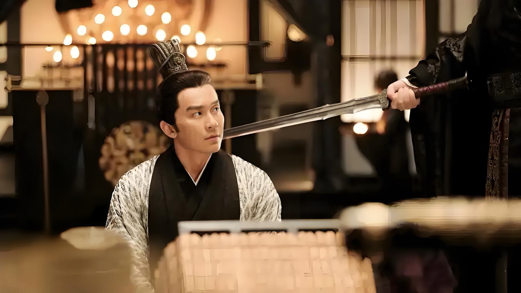 曹丕并不是曹操最出色的儿子，为什么曹操会传位于曹丕？