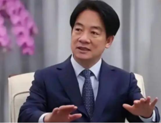 赖清德认为：中华人民共和国从1949年10月1日起，没有对台湾行使有效管治权，至