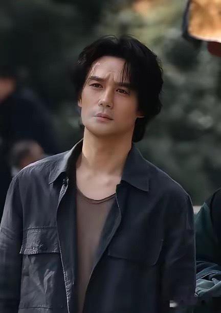 《交锋》，活得最通透的就是马憩了，不是说他处变不惊，而是他对春晓说的一句话叫人听