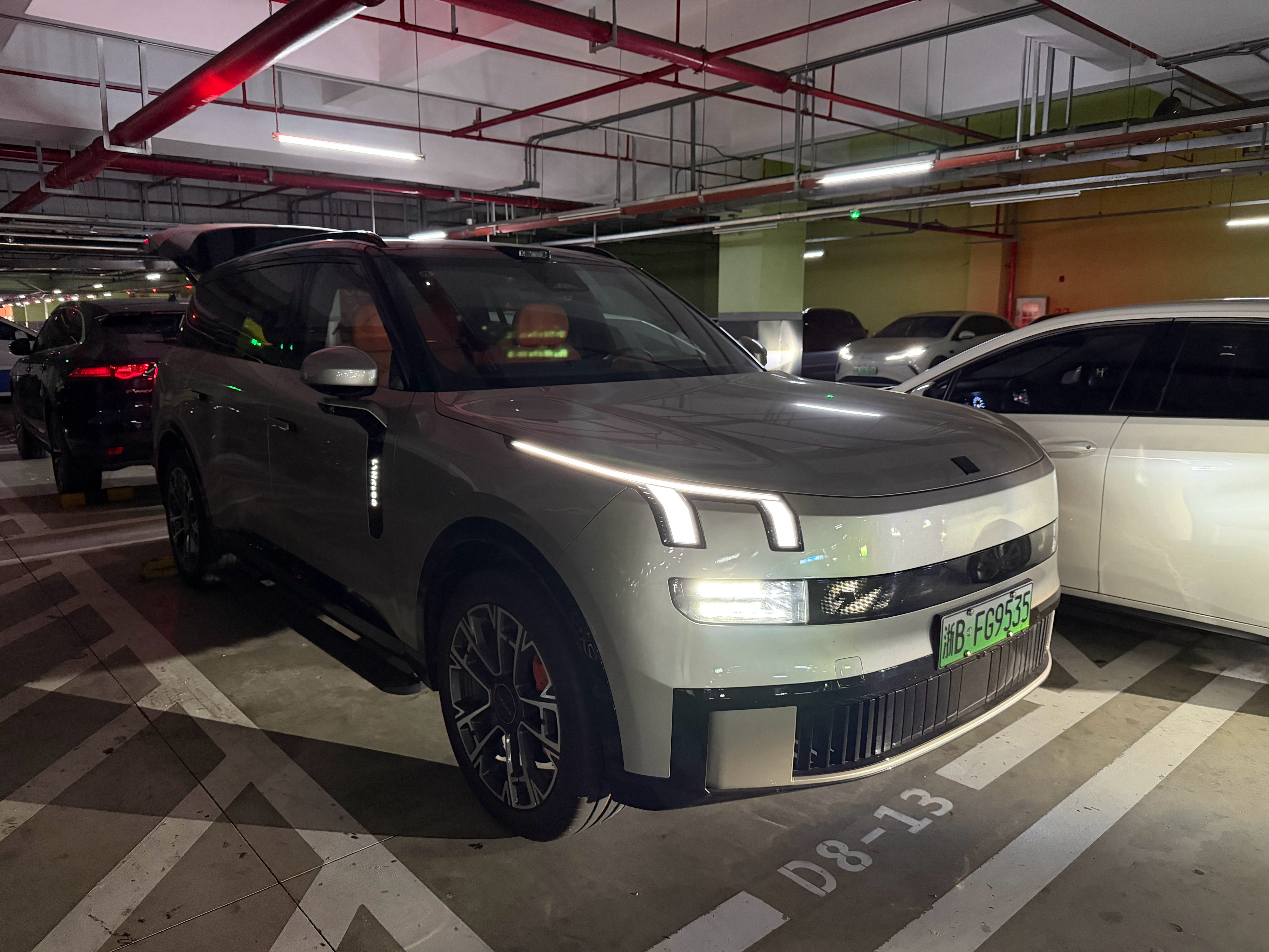 落地广州了领克900接机！拉开门熟悉的香氛味道这台外观颜色还和我车一样感觉像回