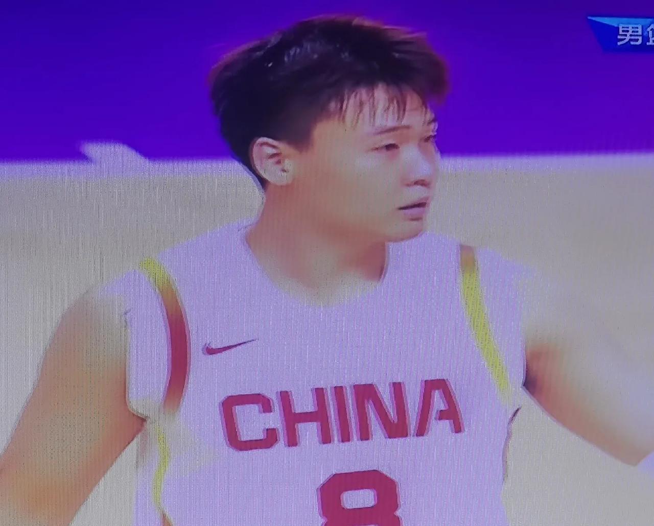 亚洲杯前三名直接进军奥运会。赵睿看到圆梦希望，赢韩国后新闻发布会激动落泪。这几年