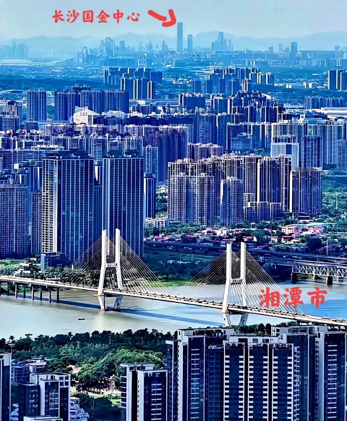 其实，湘潭到长沙真的没有多远，从这张图一看就知道，远距离最多也就是几十公里，近距