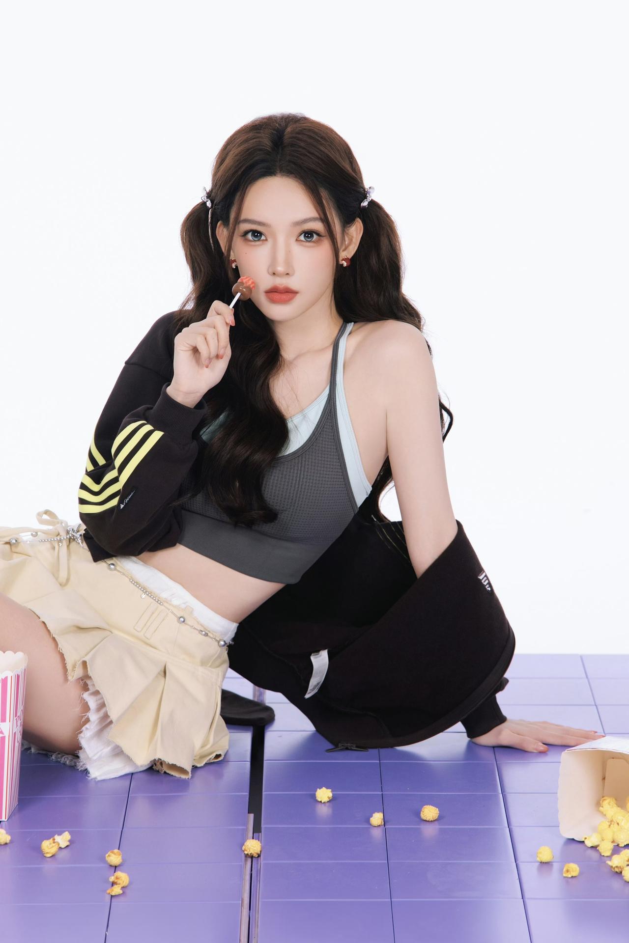 浓颜系甜辣风，程潇一整个少女活力感
