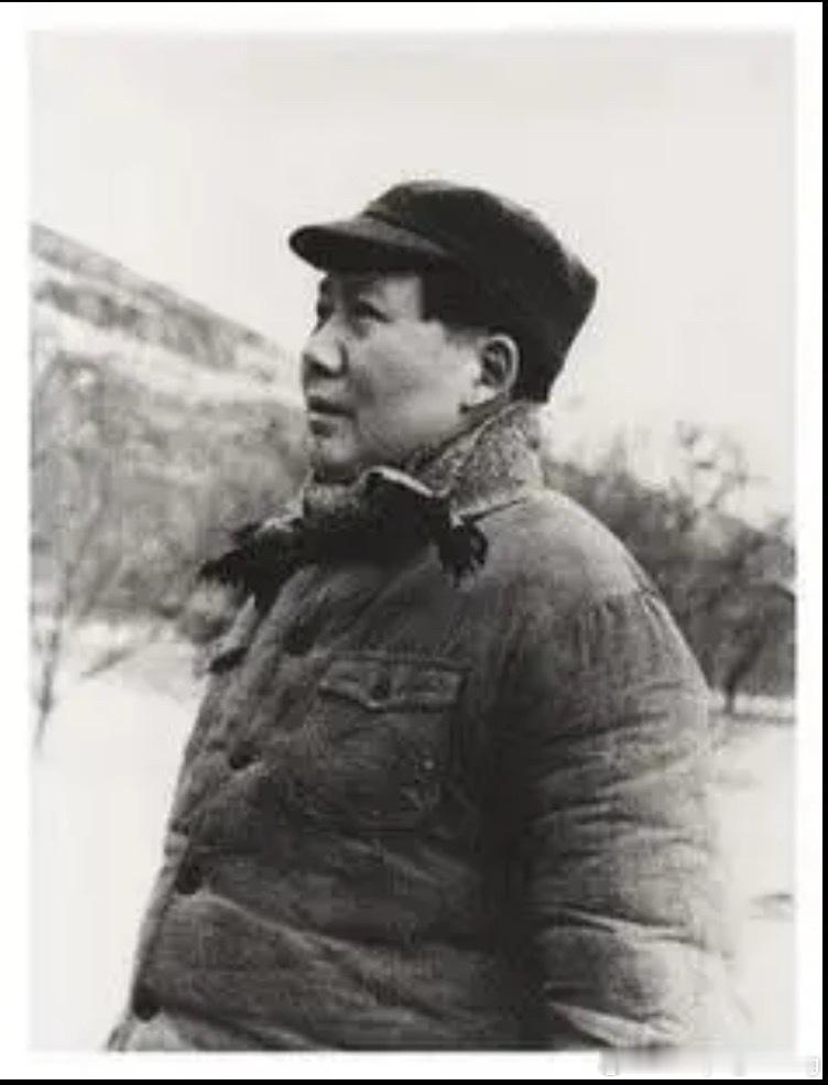 我再多说两句吧，我不敢代表别人，我心中的圣诞节是12月26日。毛泽东同志诞辰13