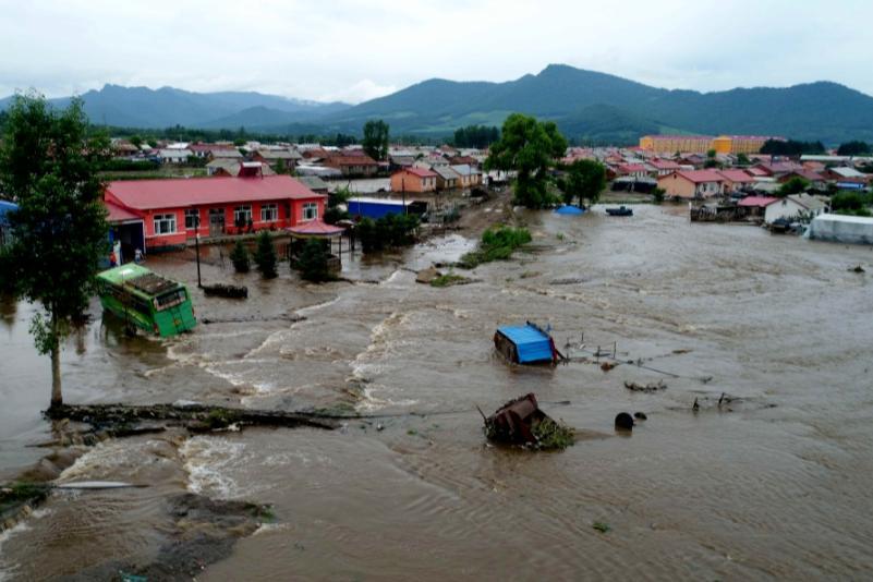 钱没白出，中方援助菲灾民后，菲媒回馈一份大礼：黄岩岛主权属华 早在今年7月，