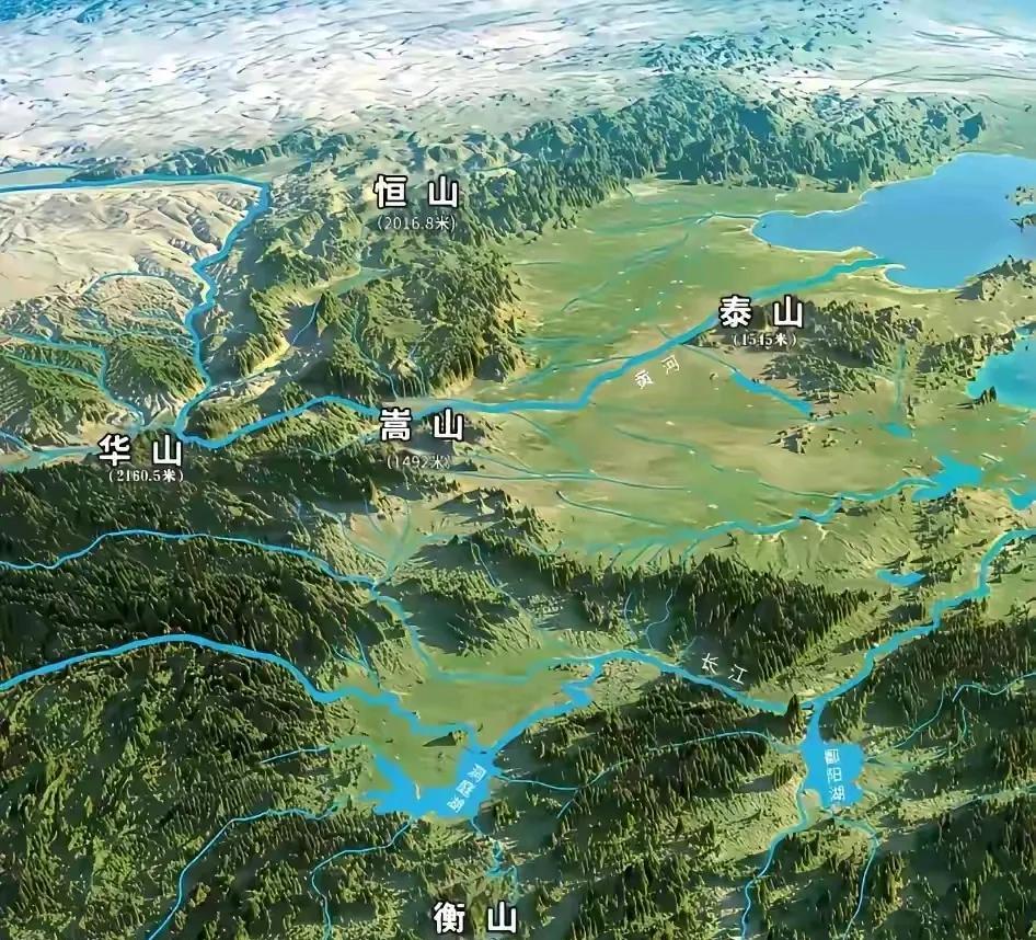 五岳之中的西岳华山最高，可堪称为五岳之首。他像一位大哥一样居高临下地俯瞰中原大地