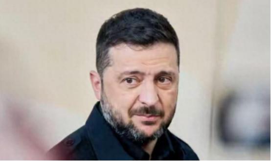 泽连斯基誓言再打3年，虽沦为美代理人，却成为中国复兴的大功臣 先说说前线的真