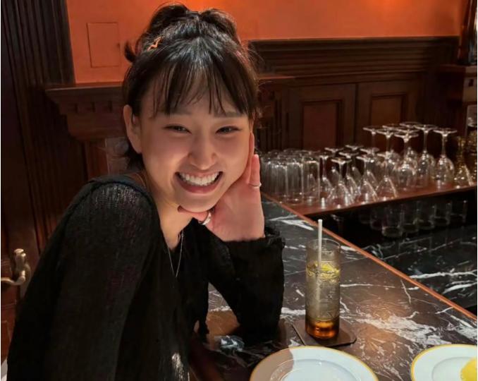 这下真出名了，韩国艺人刘慧英的目的也达到了！原本只想在韩国刷波关注，结果现在