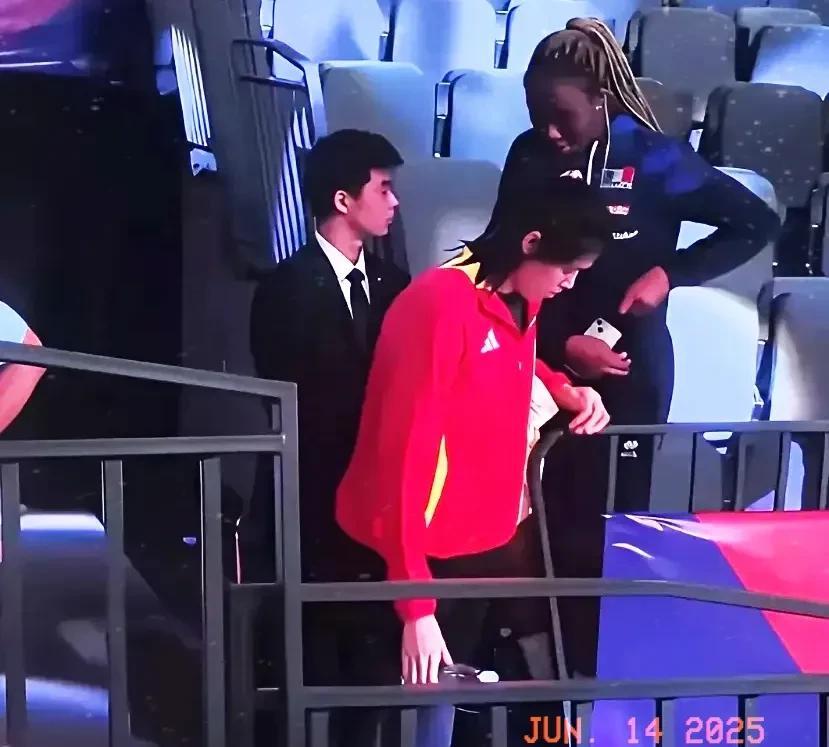 健康的李盈莹比什么都重要！不知为啥没过多久，关于李盈莹回归赛场的消息，就要炒一波