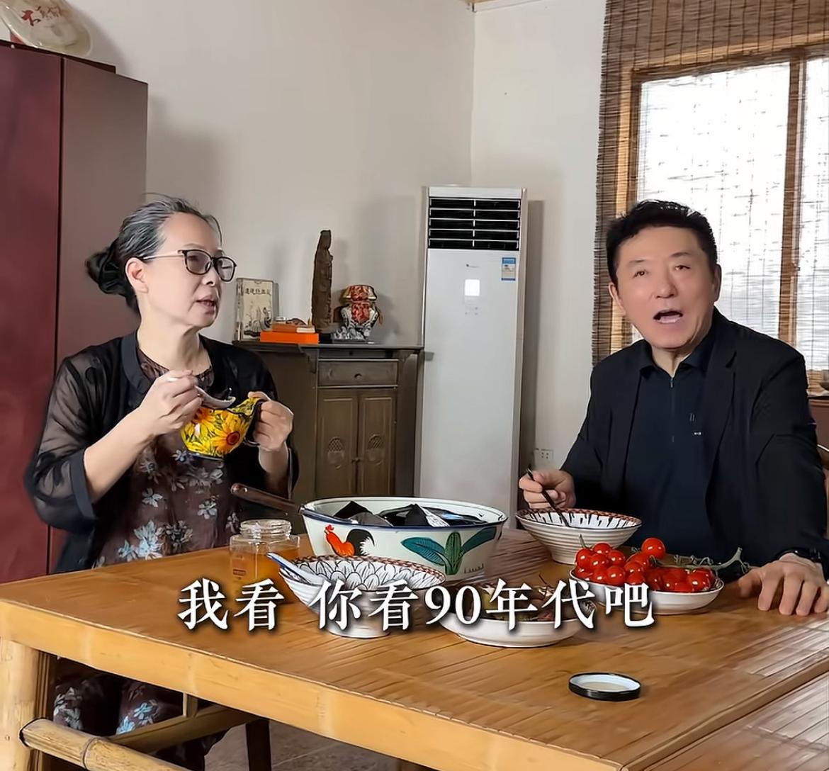 赖昌星前妻曾明娜与知名律师聚餐对方身份不凡，而且还被誉为“航空案第一律师”，难