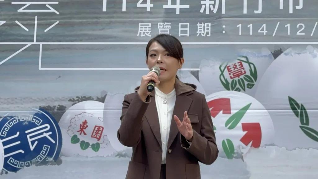 不满新竹市礼让高虹安，连民调都省了，陈学圣呛：哪门子的蓝白合国民党前发言人何