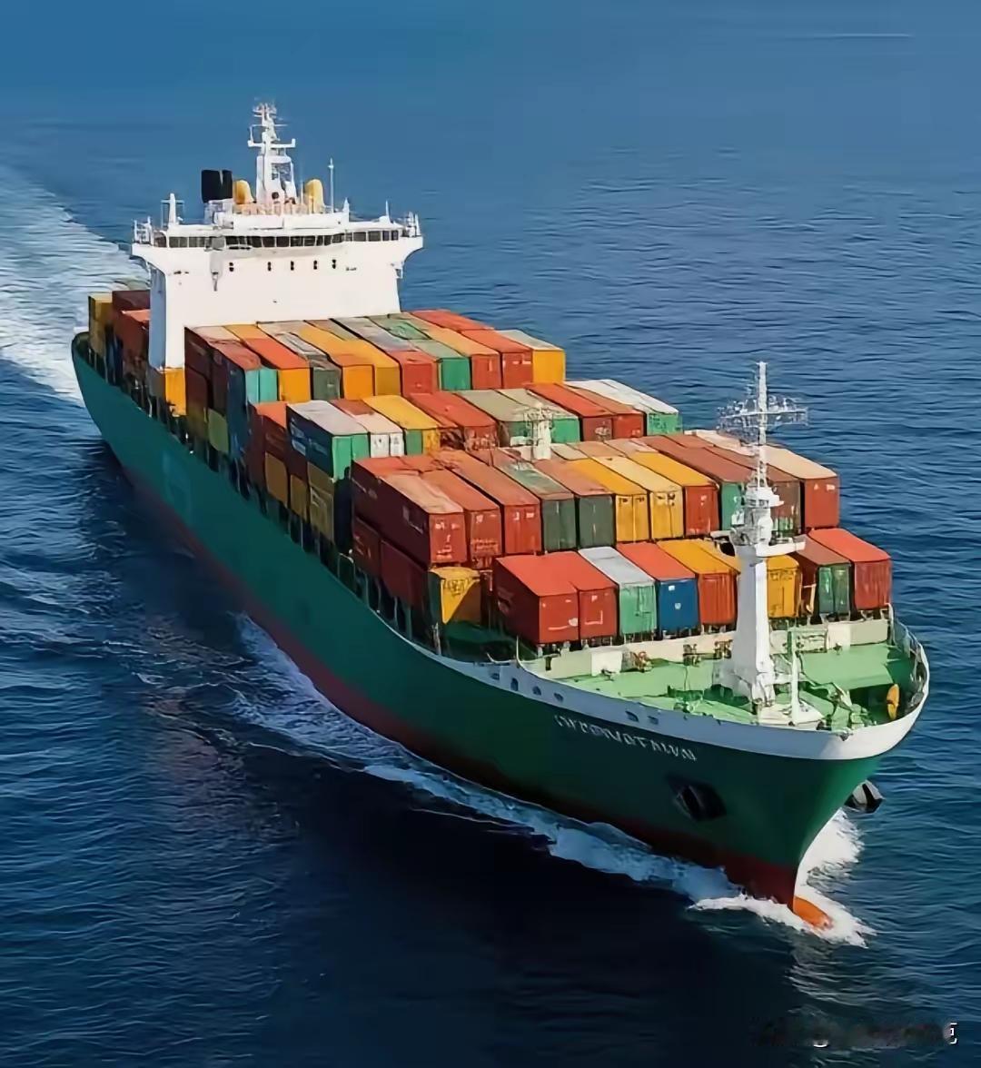 运送美国军火“海马斯”的“长荣号”货轮是否快到台湾了？网友们一直很关注事态的发展