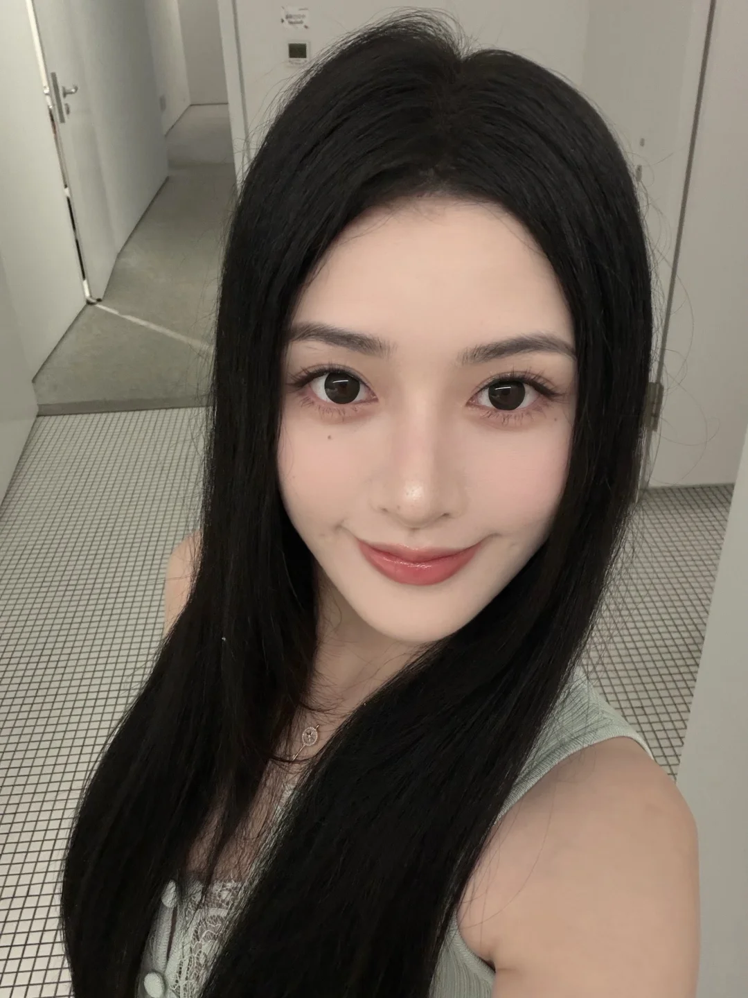 39岁还在坚持每天化妆