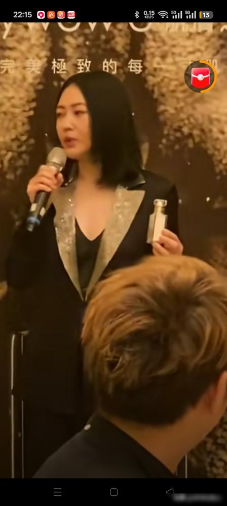 大S走了快一年，小S的那点心思藏不住了。汪小菲早说小S害大S，以前大S还当玩