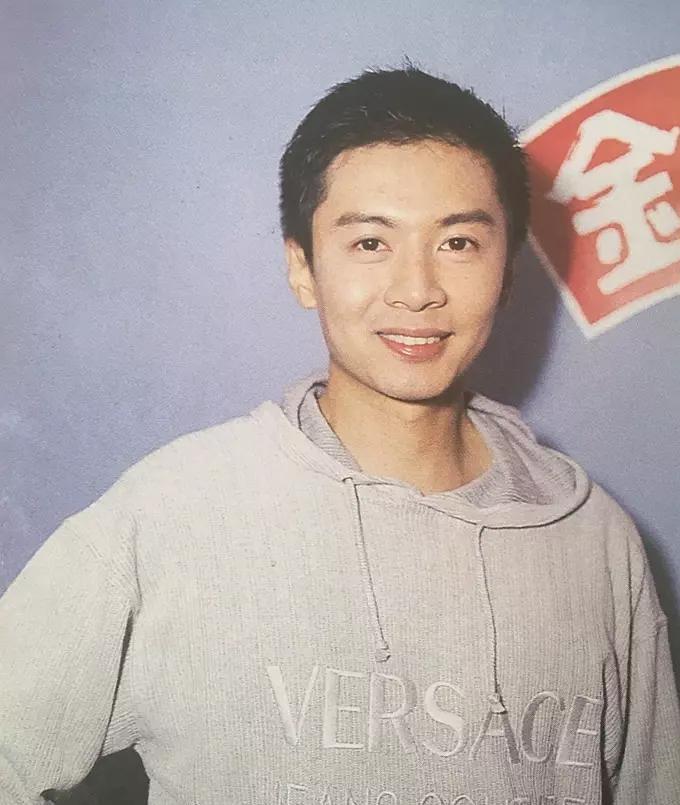 释永信出事之后，很多网友都感慨相由心生，释永信面相狠厉，还有几分市侩之气，真的与