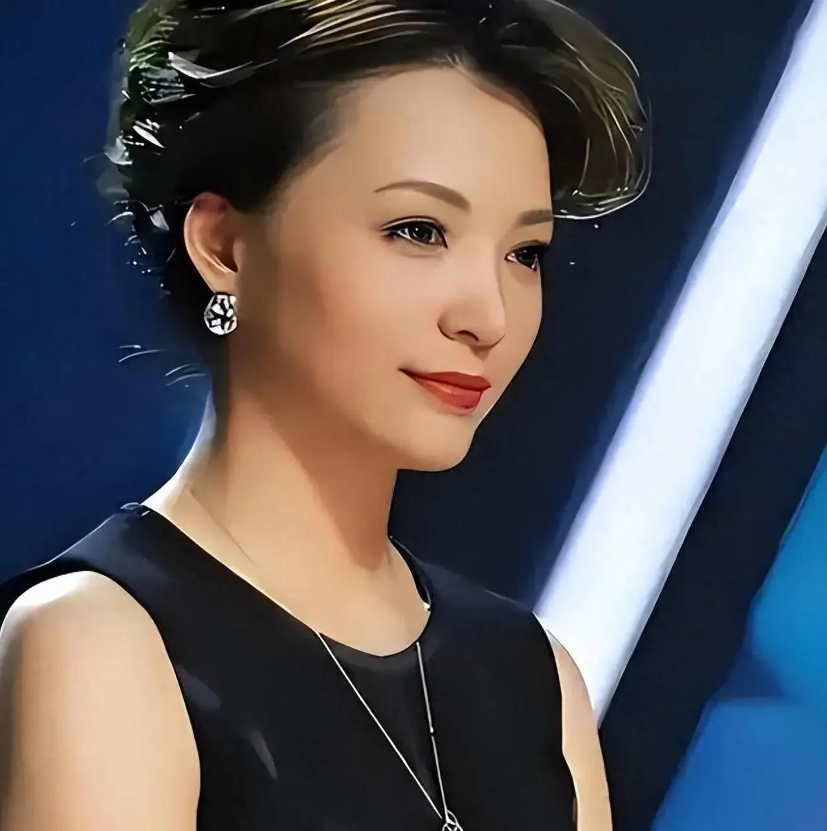 沉默就是薄情？别拿一条动态量人心！敬一丹走了，央视黄金一代的“沉默”却比告别仪式本身还热闹。倪萍在阿