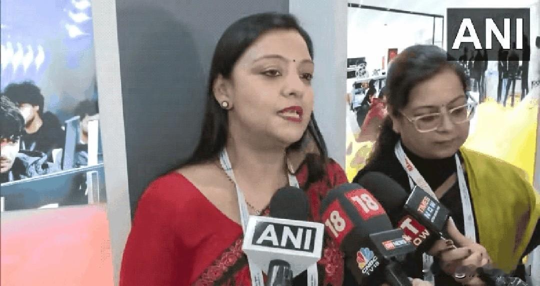 印度AI峰会机器狗剽窃露馅儿女教授甩锅闹大印度高校机器狗造假事件全网炸锅