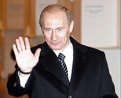 谁能想到73岁的俄罗斯总统普京，一份体检报告让全网都炸了，11月19日普京在参观