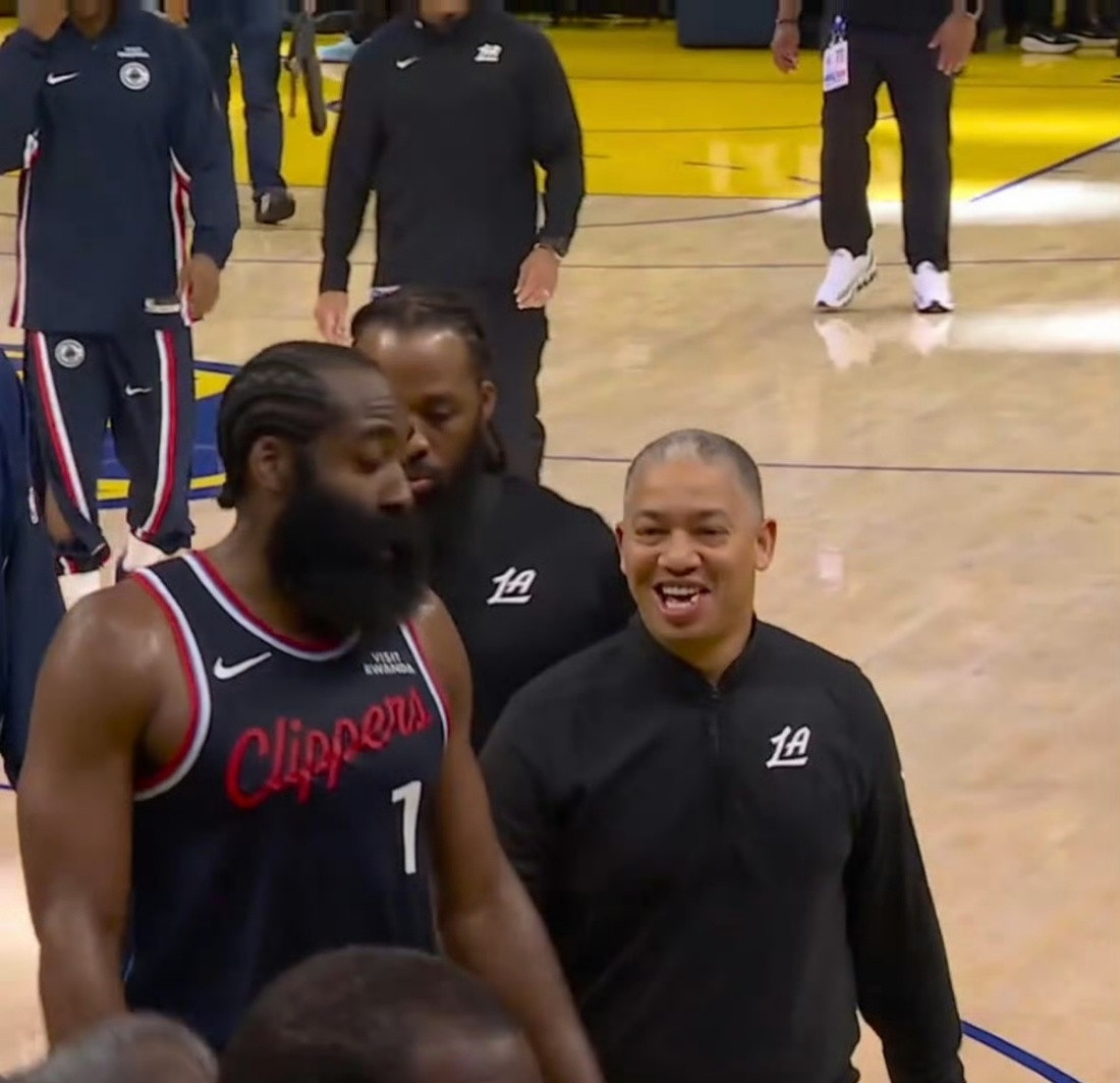 生孩子BUFF‌即将降临！哈登能量条再加血！更耐艹了！[滑稽笑][滑稽笑]阿