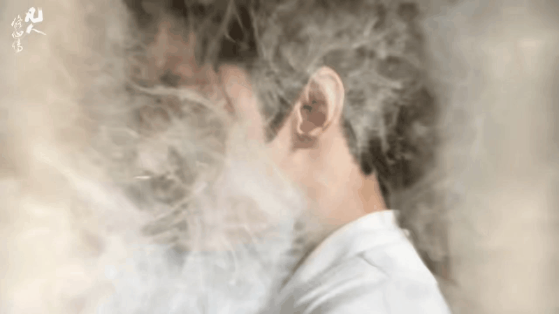 杨洋在这个视频里下蛊了杨洋你是会蛊人的😤白月光时清俊温润，韩老魔时眼神杀超