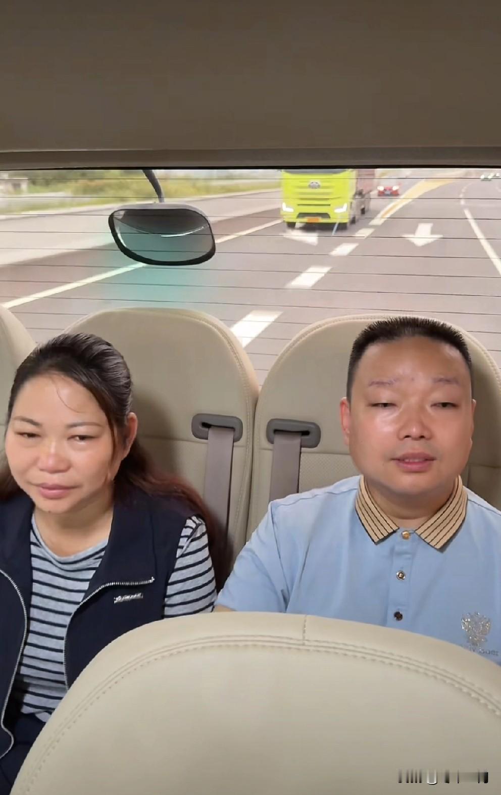 养育之恩大于天。寻亲成功的王晓举讲述被养母抚养的过程。王晓举是被养家那边的一