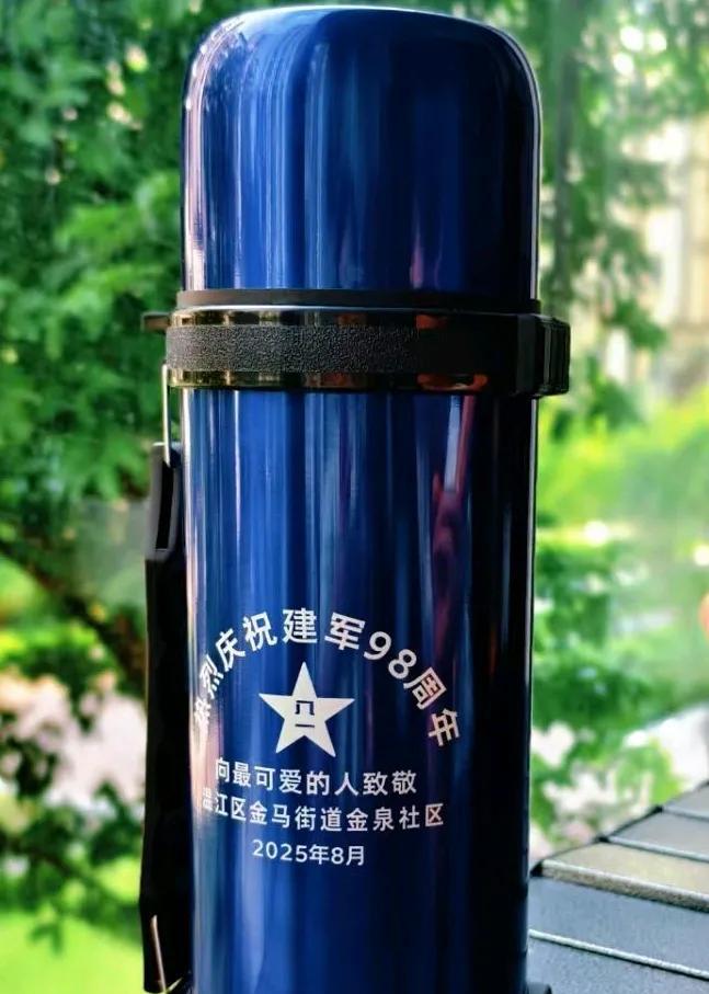 退役军人们八一建军节将至！你们都收到慰问礼品了吗？其实退役军人也不在意慰问品的多