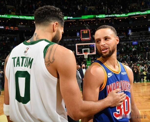 NBA下赛季薪水最高的10位球员：1、库里——薪水6259万美元，38岁2
