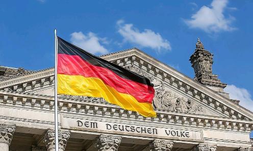 德国总理访华行程启动，德媒却警告称，德国总理应在北京发出与欧盟一致的声音，否则只