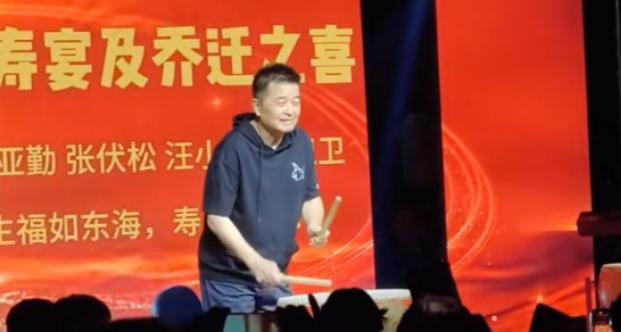5月4日这天，河南某地的一个小村庄里格外热闹，原来是村里有位老人过70岁大寿，家