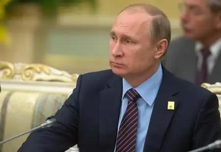 欧洲围堵俄油出狠招，普京沉默5天亮杀招，西方内部却先崩了。欧洲多国联手围剿俄