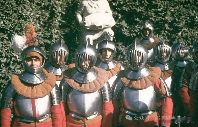 1938年5月，阿道夫·希特勒对意大利进行了为期约一周的国事访问。这次访问是轴心