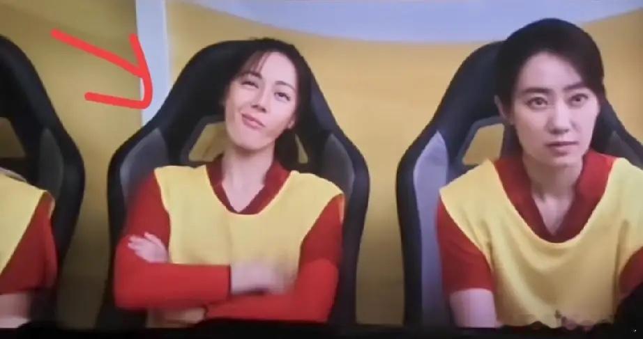 今天周星驰的采访老爷子总算不绕弯子了直接把选迪丽热巴的原因说了：新疆人跳舞是天性
