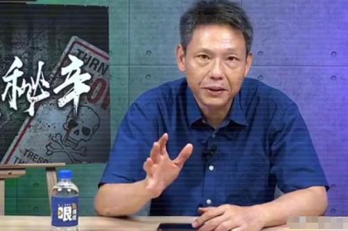 根本不需要动用东风导弹，谢寒冰一针见血地指出：现在的局势不是打不打的问题，而是台