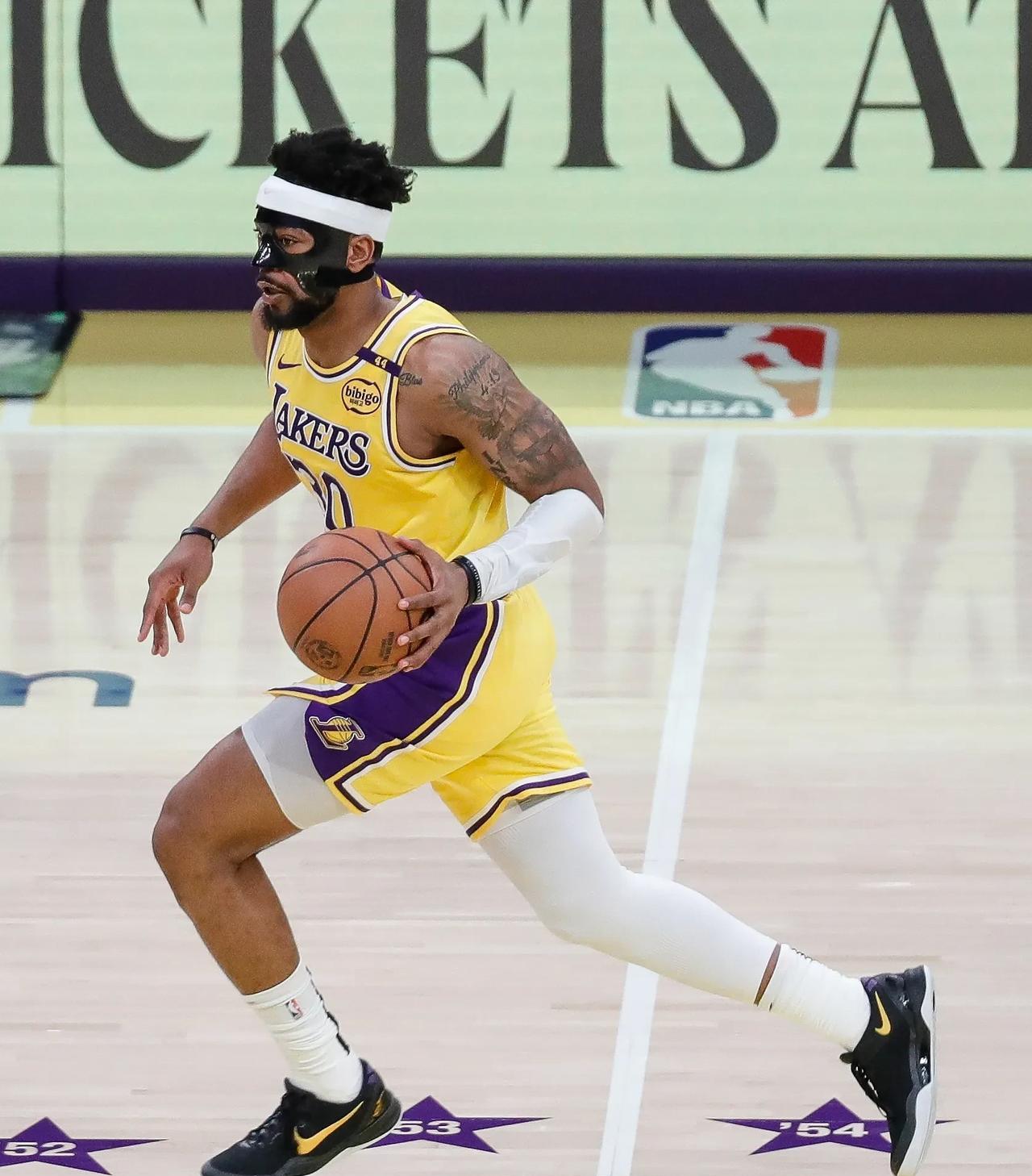 NBA最惨的牛马，古德温新赛季年薪只有2.5万美元！据NBA记者报道，刚被湖人