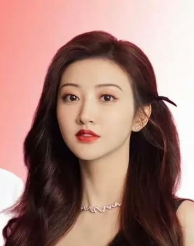 景甜估计不想结婚了她曾多次表示向往婚姻，非常喜欢小孩子，希望能够生个孩子，但是