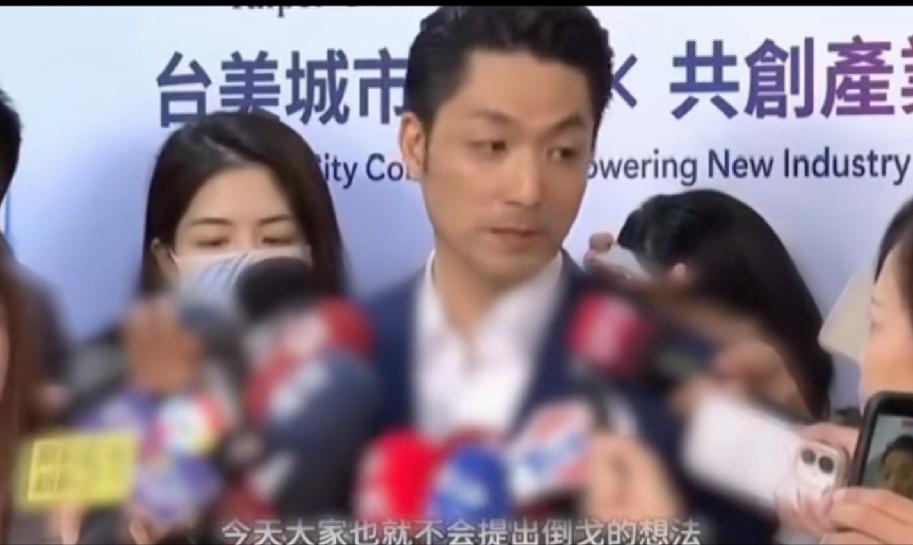 蒋万安批卓荣泰早该下台，却坦承党内倒阁有杂音蒋万安近日说了一句话，让蓝营内部