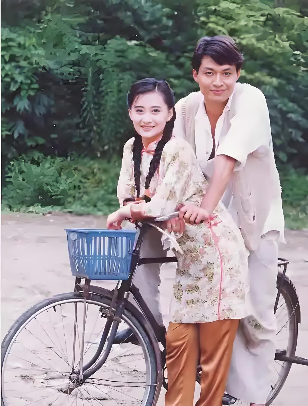 马景涛、黄晓明的“美人初见”往事，当马景涛在镜头前谈及与陈德容的初遇，言语间仍藏