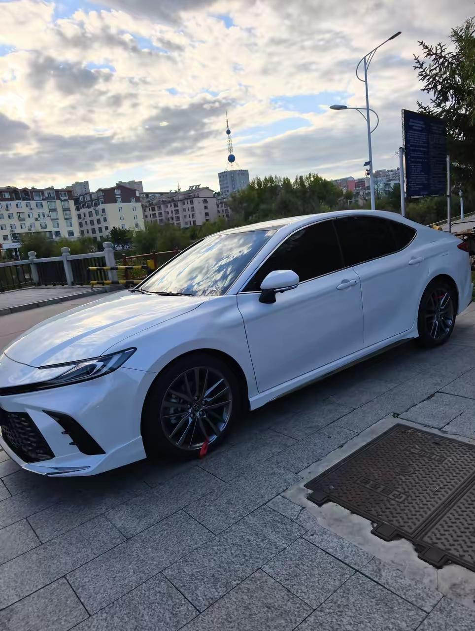 听我一句劝，不管你买不买车，你都会感激我1.油车：20万买入，10年油费1