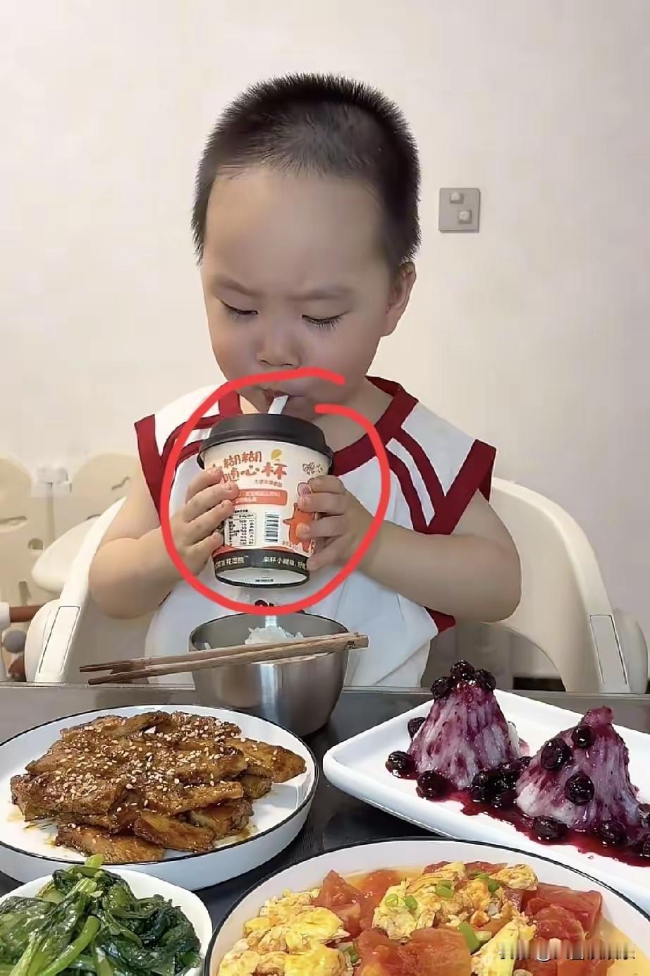 终于看透米乐妈妈做账号背后真实心思，哪里只是简简单单记录宝宝日常。无意间刷到视频