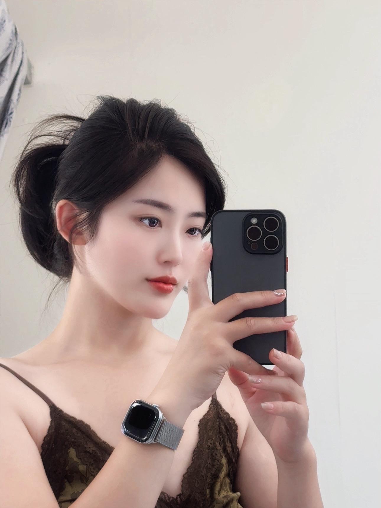 在能力范围内 一点苦不想吃一点难听的话都不听 爱自己的明媚 也爱自己的破碎