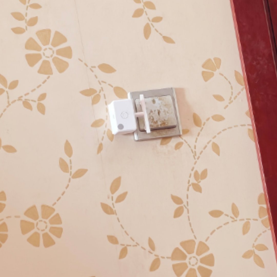 遥控器真好用。