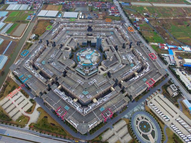 五角大楼最新中国军力报告：一边喊