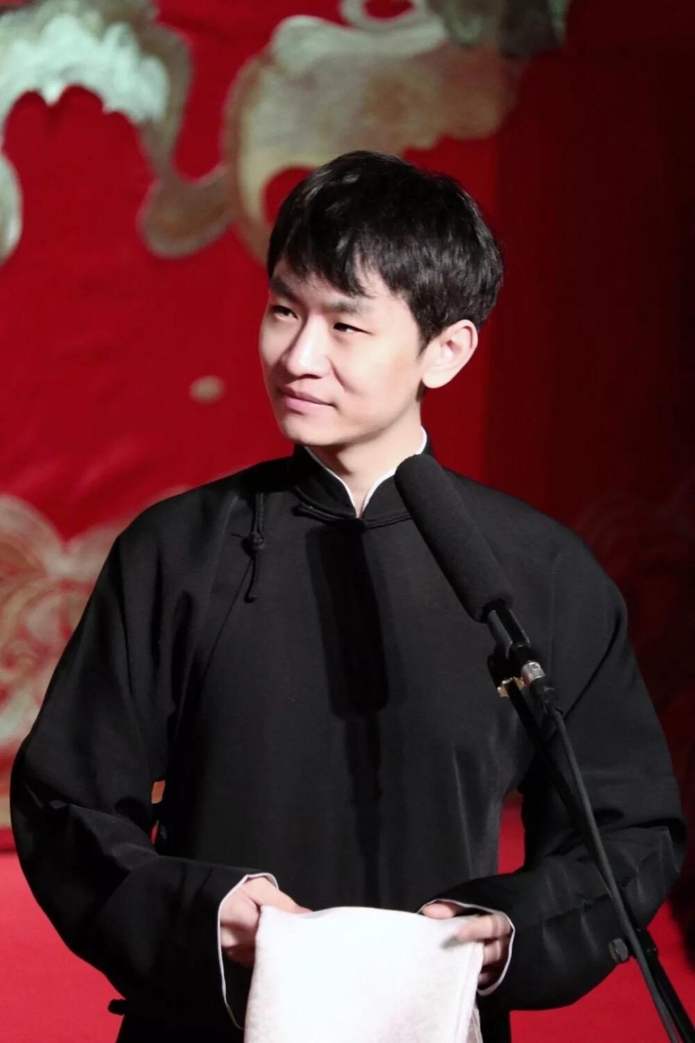 【尚九熙何九华裂穴的最大受害者竟然是他？如今已经被下放到联合队！】近日，德云社