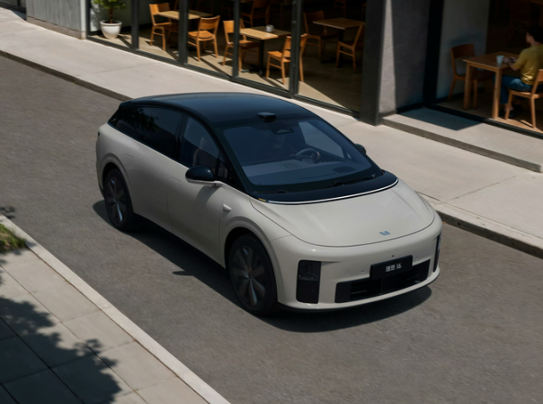 理想i6和特斯拉ModelY怎么选通勤60公里，一年2-3万公里根本不是什么事