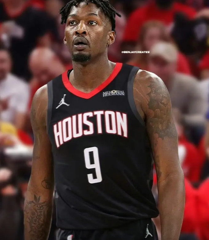 市场上2000W左右有什么不错的后卫吗？卡佩拉670W+芬妮史密斯1270W