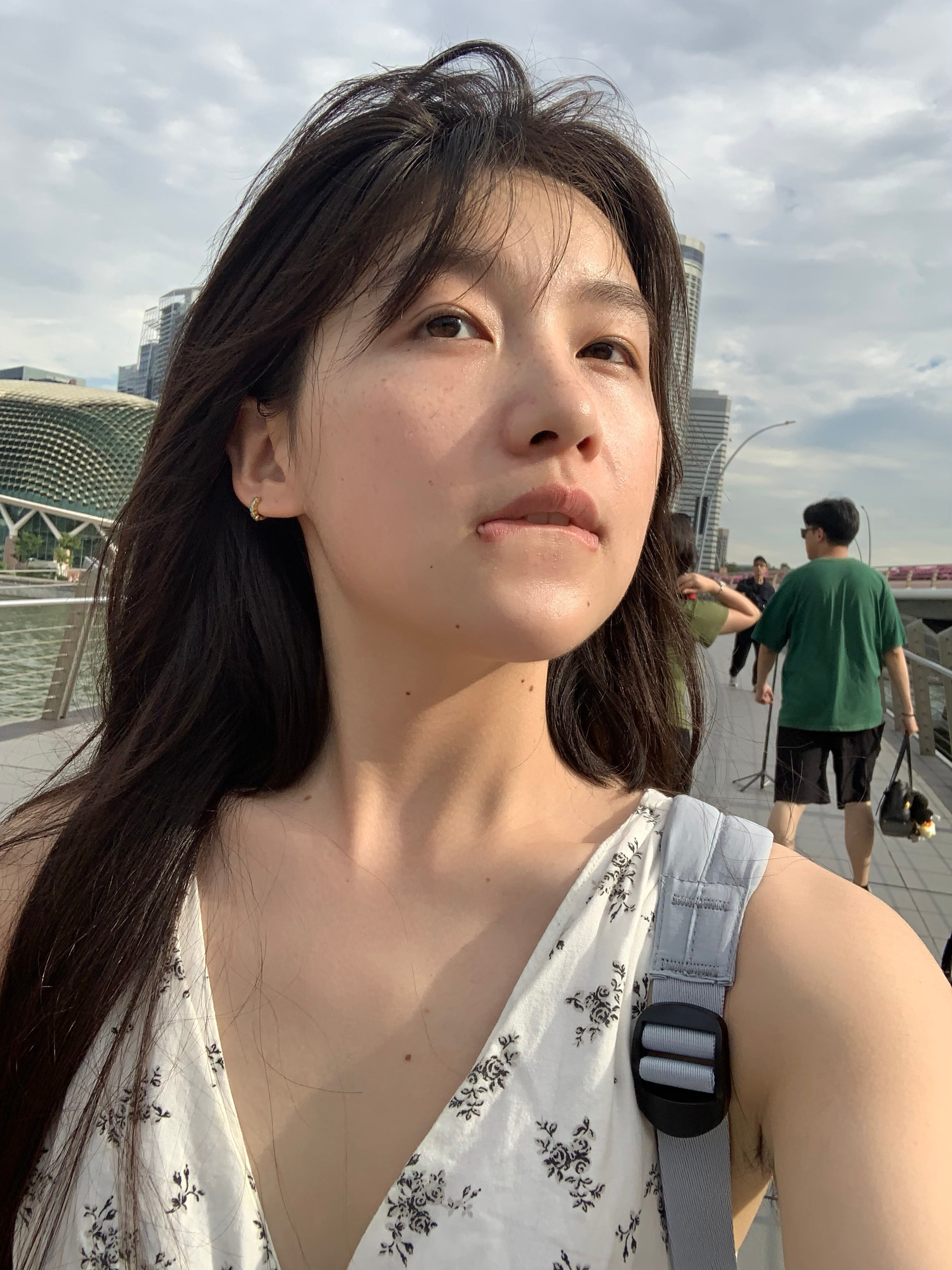 裙子HM搭配这个裤子还挺好看