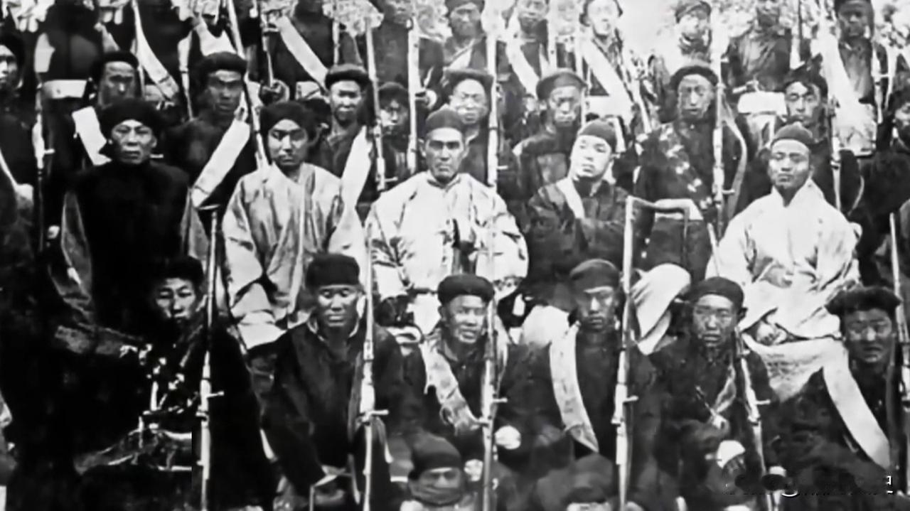 最近外网彻底炸了，谁也没想到，百年前的义和团，让不少外国网友彻底破防。全网都在对