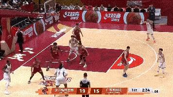 有一说一！杜锋不满意来自对陈家政突破第一个球，我认为视野突破是没有问题的，请相信